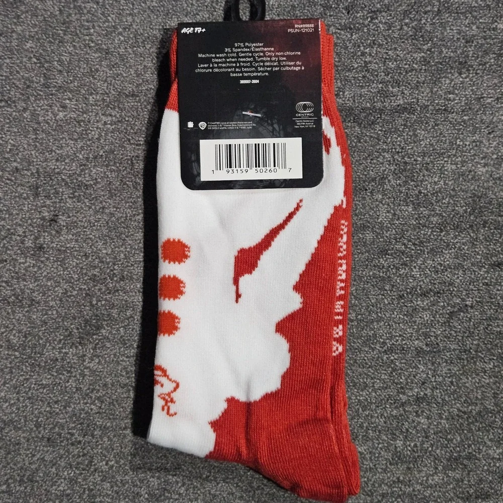 New IT Chapter Two Pennywise Come Back and Play Red Crew Socks Mens Size 6-12